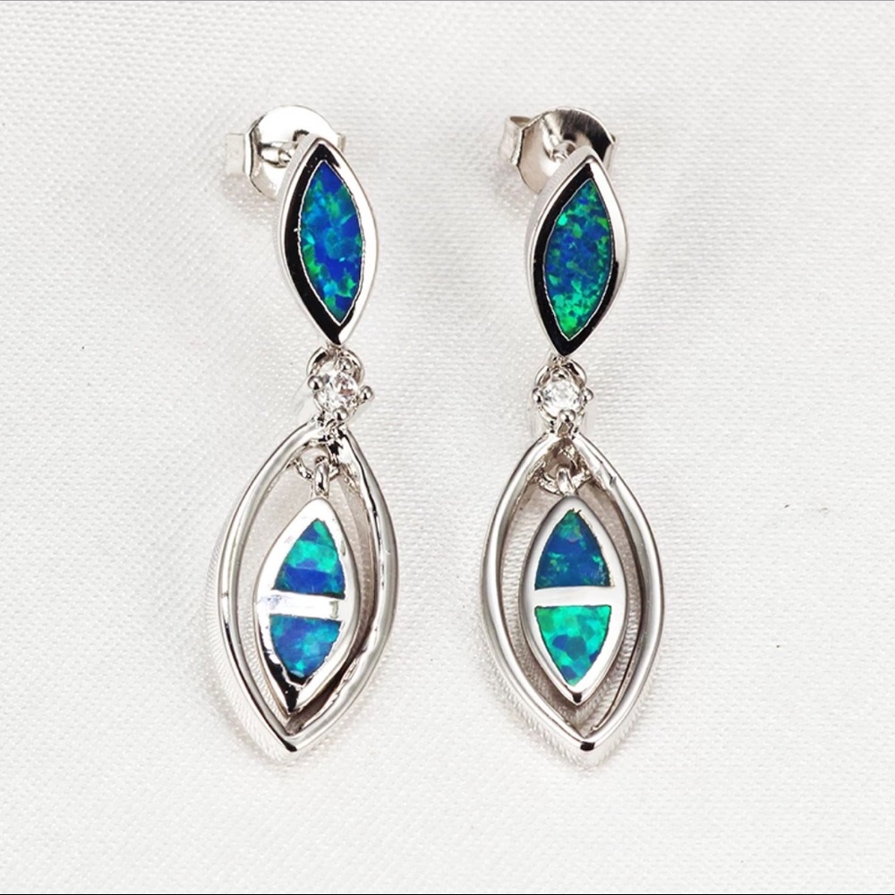 BRAND NEW 925SS BLUE OPAL DROP EARRINGS